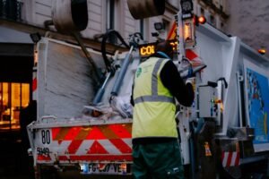 Professional junk removal team collecting waste in Dubai